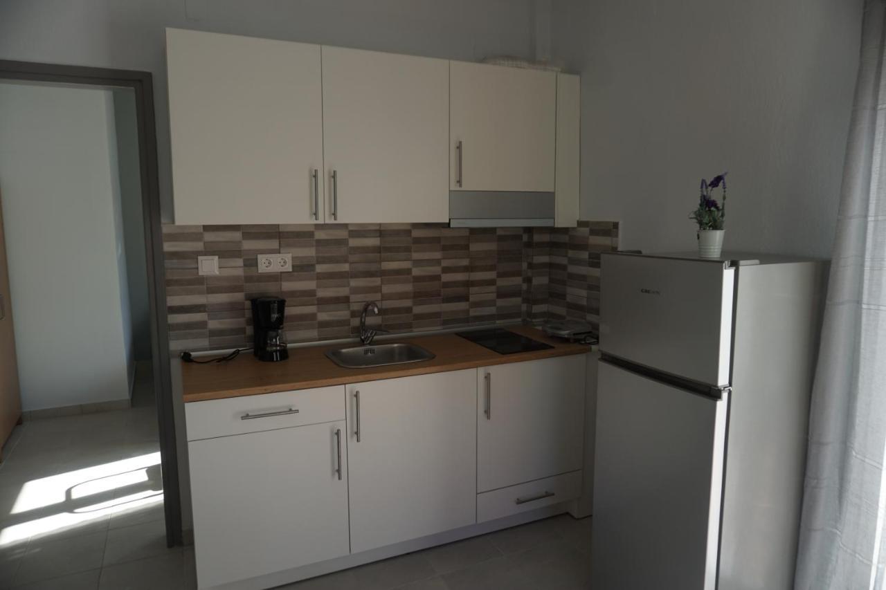 Park View Apartment In Paralia Dionisiou 외부 사진
